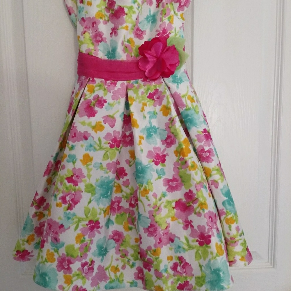 Floral dress 3T with full skirt